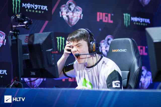 国米10人出战国际比赛日合计出场1083分钟，米兰11人979分钟