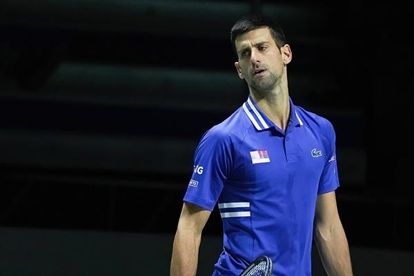 六台：皇马更衣室气氛紧张，阿隆索赛后没和队员有任何接触