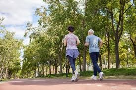 吴彦祖为张伟丽超级战助威：你是全球华人骄傲，加油拿下比赛。