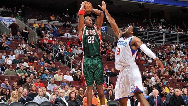 新秀卡洛斯 新秀卡洛斯