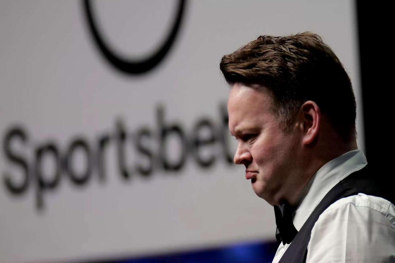 的对抗中 的对抗中